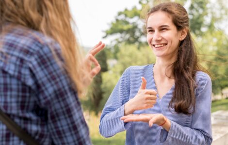 Inclusione e disabilità la comunicazione decodificata dei segni e delle mani 2